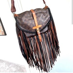Vintage (authentic!) Louis Vuitton Crossbody Bag / Vintage Boho Bags